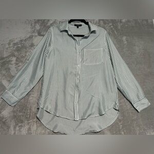 Velvet Heart Los Angeles Button Down Shirt Women’s Medium Green White Stripe
